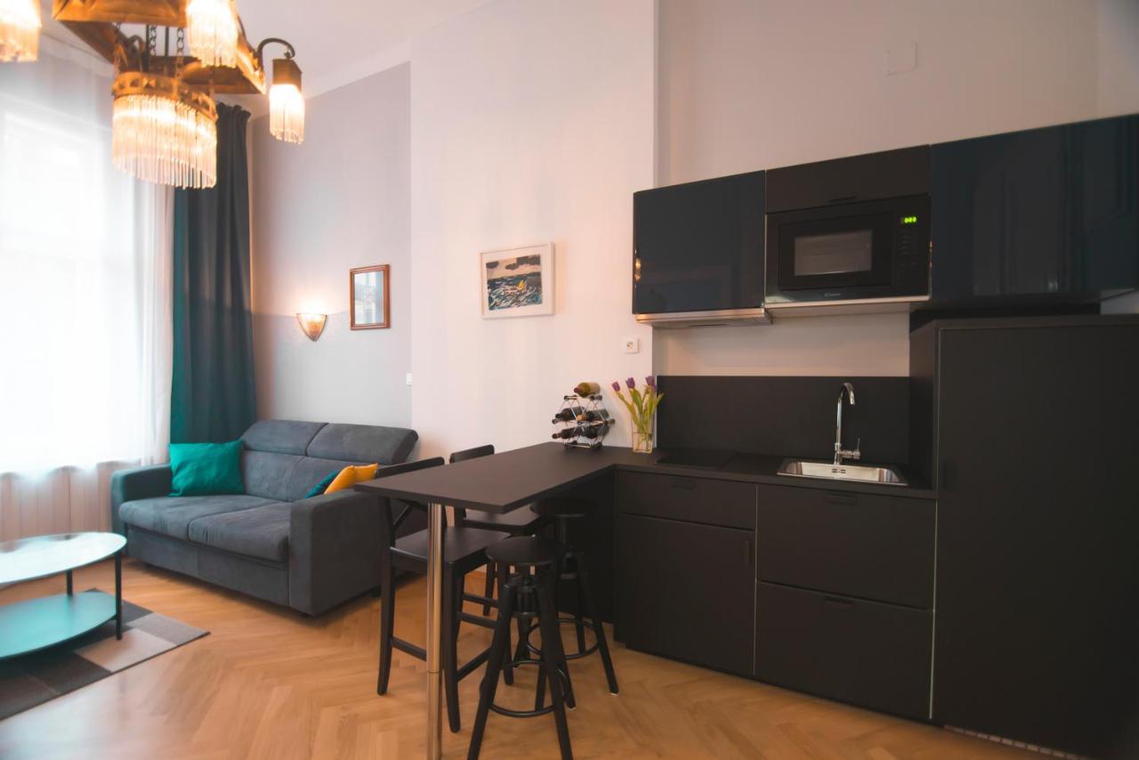Stross Apartments Zagabria Esterno foto